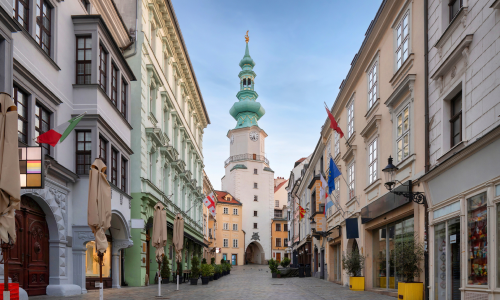 Barcelona - Bratislava